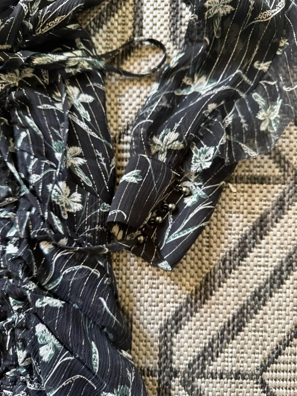 Veronica Beard Black Fitzgerald Metallic Ruched Floral Silk Mini Cocktail‎ Dress